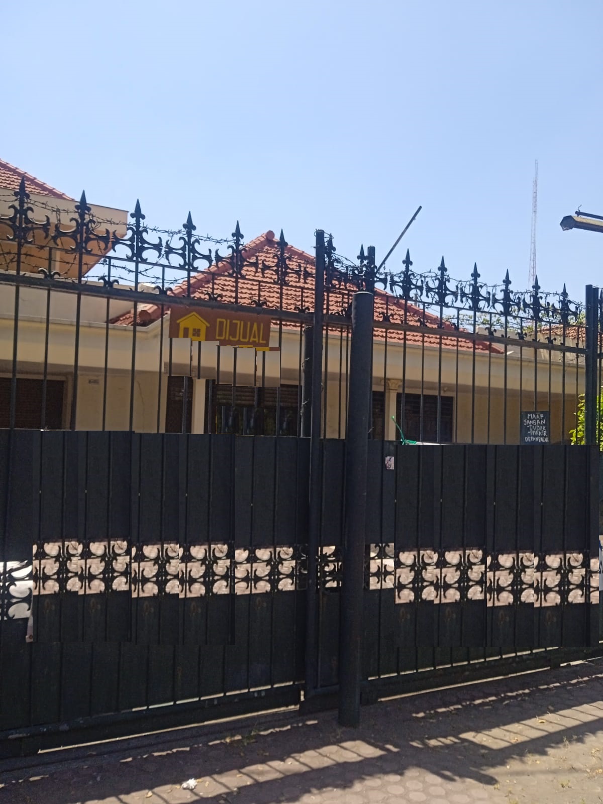 rumah dijual jalan ikan dorang baru surabaya