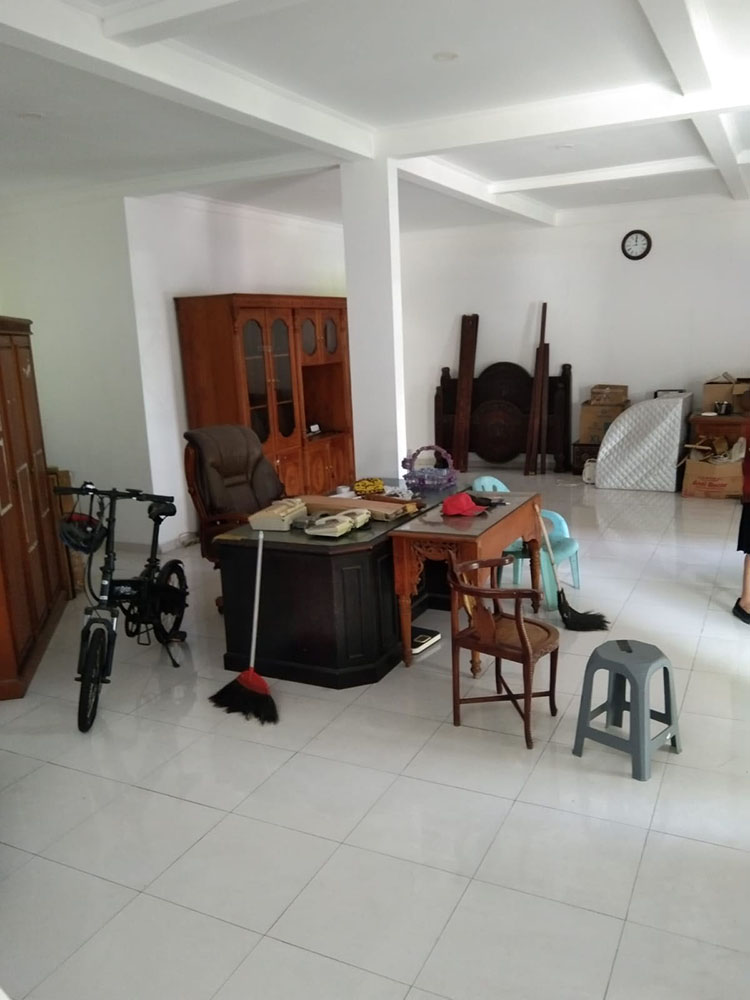 Ruko Dua Lantai Super Strategis di Jl. Arcamanik Endah Bandung