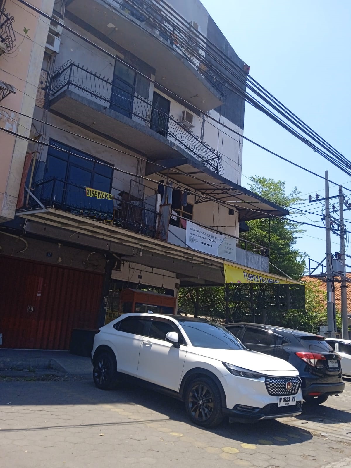 ruko disewakan raya ngagel surabaya