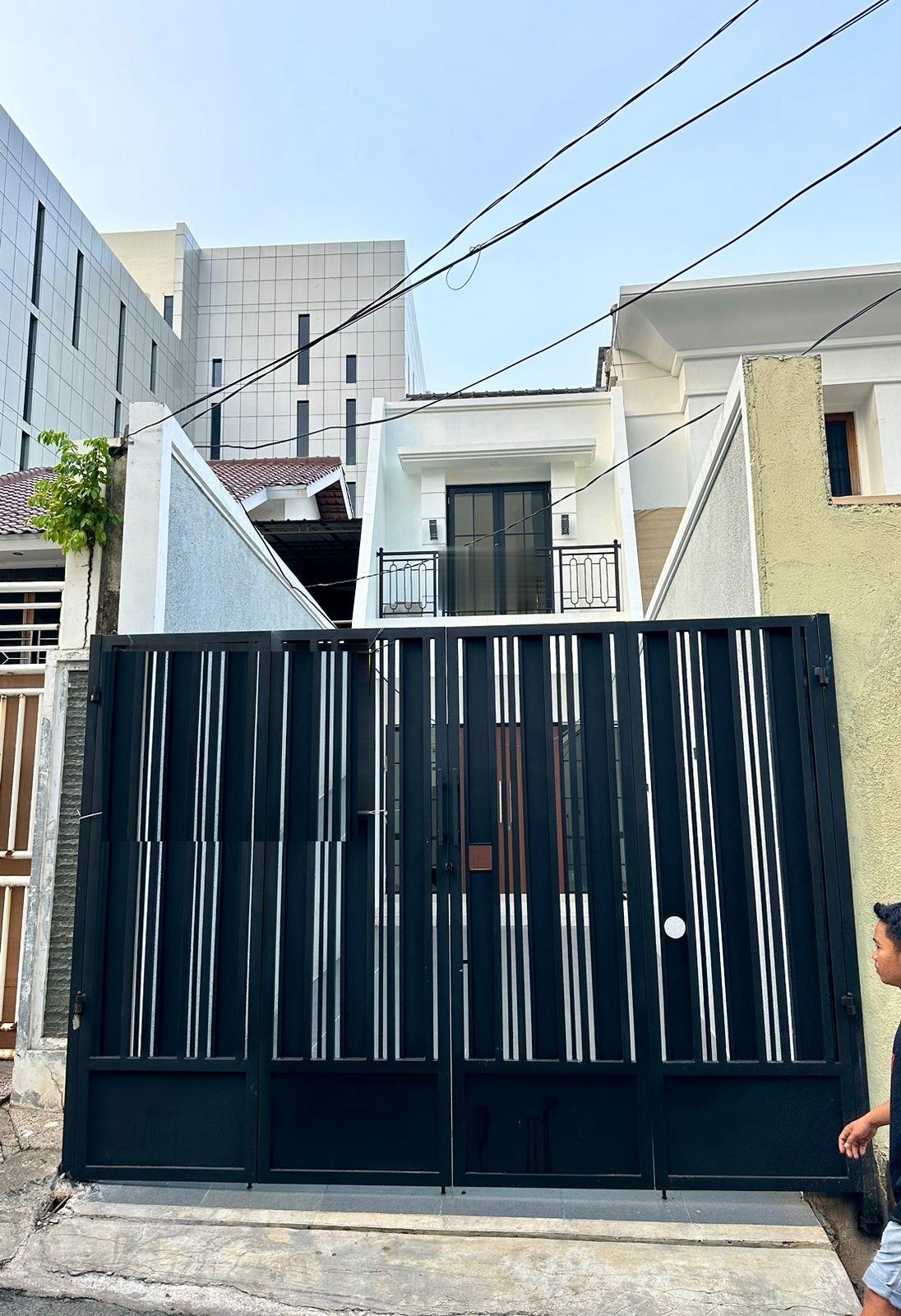 Jual rumah baru Kelapa Dua, Kebon Jeruk, Jakarta Barat