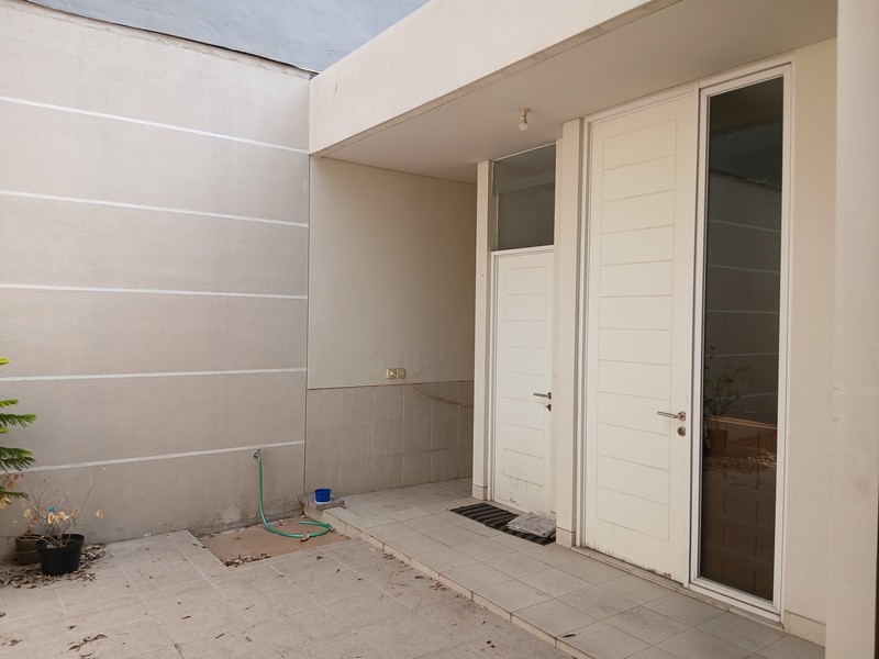 Disewakan Rumah Furnished di Pakuwon Indah, Mansion, Surabaya