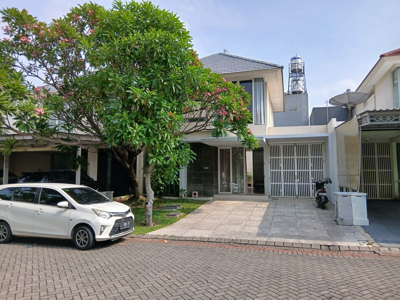 Disewakan Rumah Furnished di Pakuwon Indah, Mansion, Surabaya