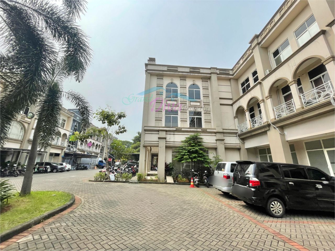 RUKO GANDENG DI ROSE GARDEN GRAND GALAXY CITY MURAH BANGET