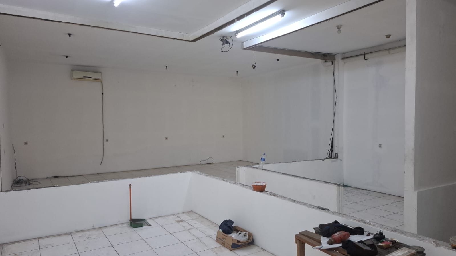 Ruko Jl Raya Jagalan Surabaya Pusat Kota Strategis Komersial