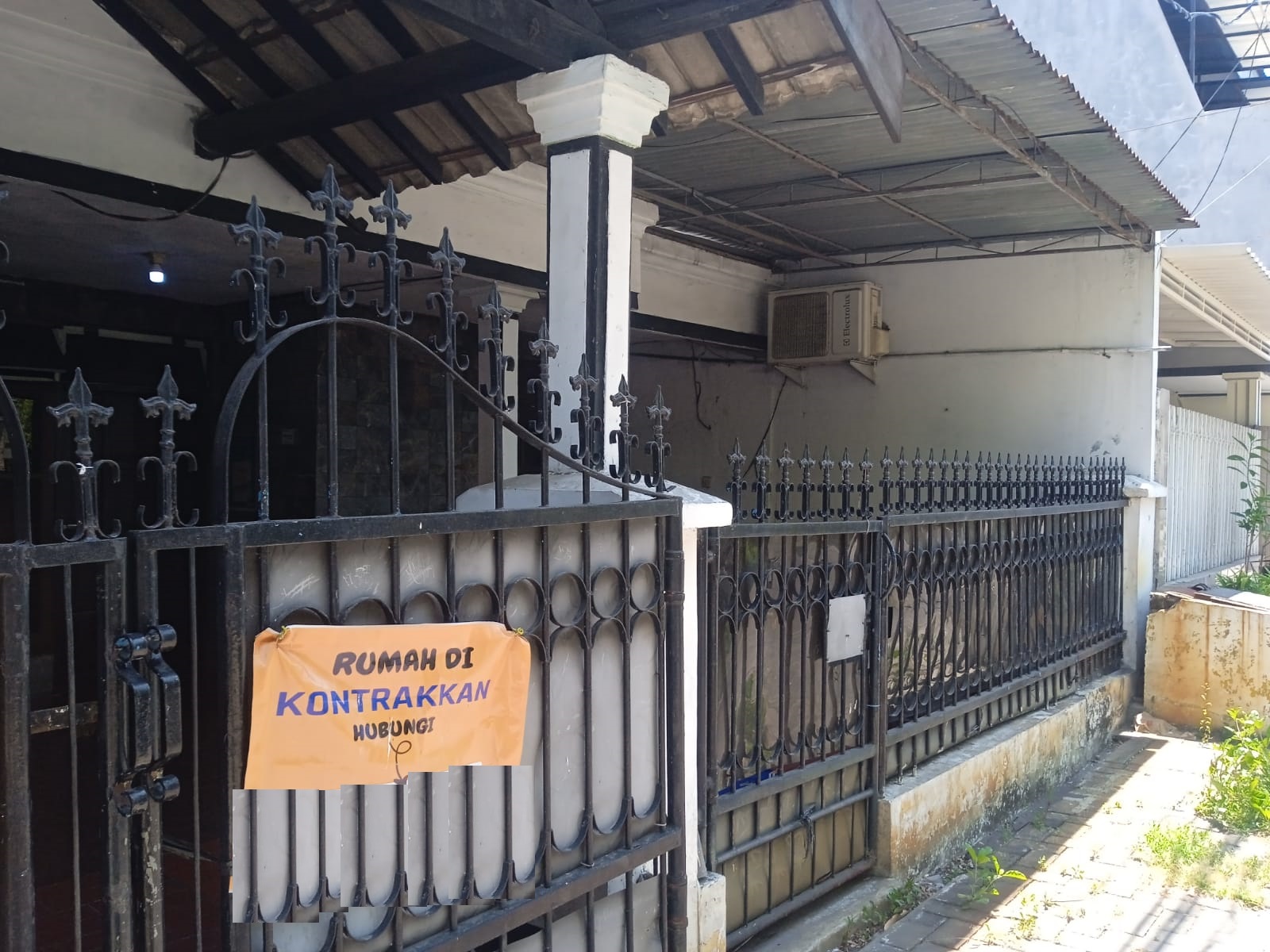 rumah disewakan bendul merisi permai surabaya