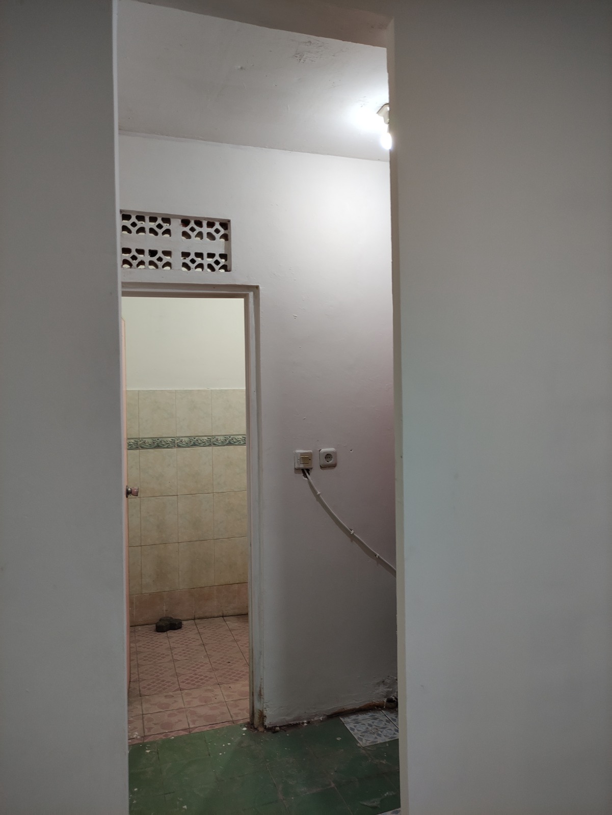 Rumah 2 lantai bangunan kokoh di Riungbandung, Kota Bandung