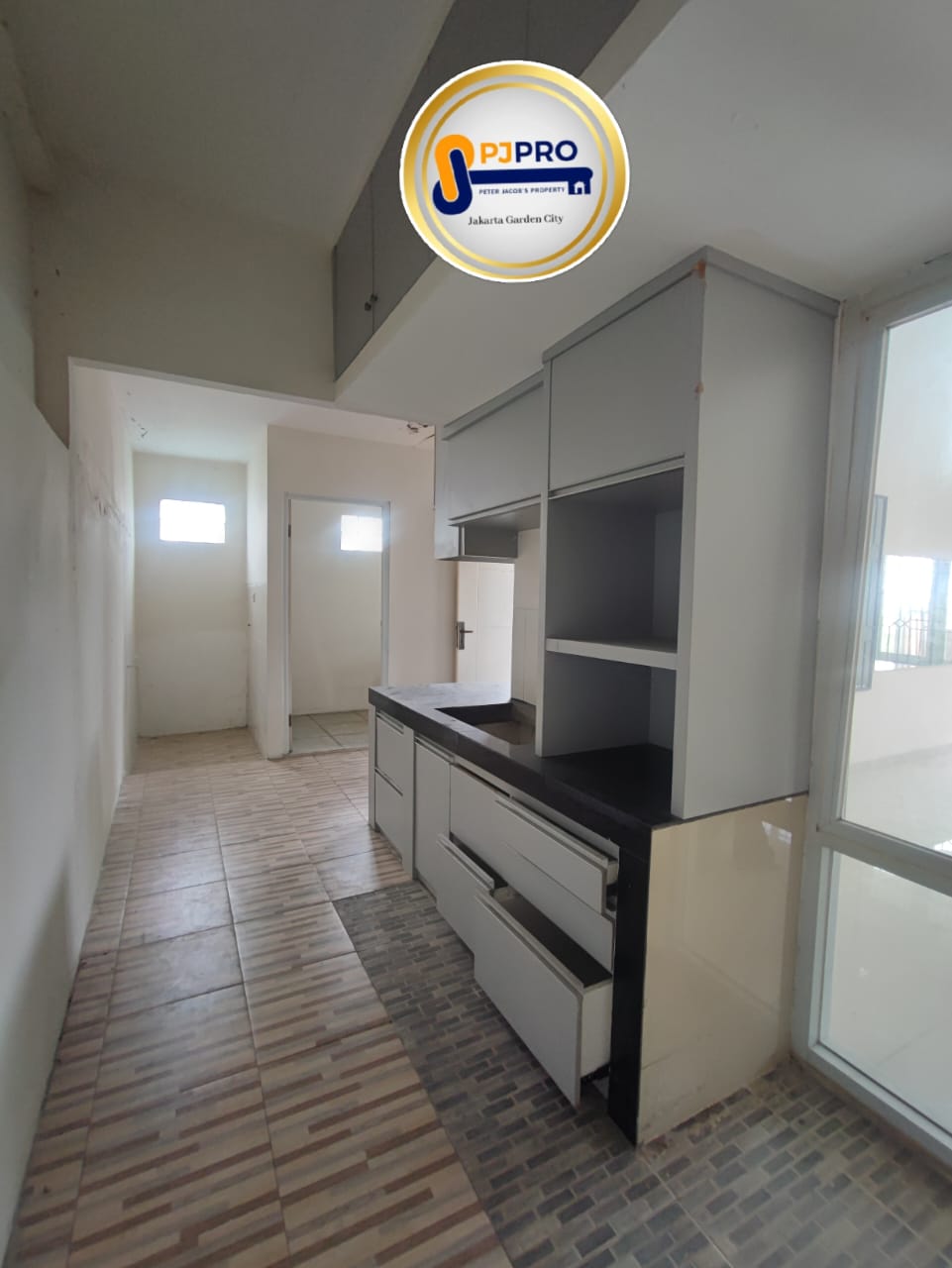 Dijual Rumah Bagus Siaphuni di Grand Mahkota 1