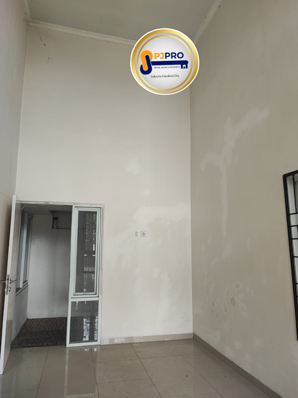 Dijual Rumah Bagus Siaphuni di Grand Mahkota 1