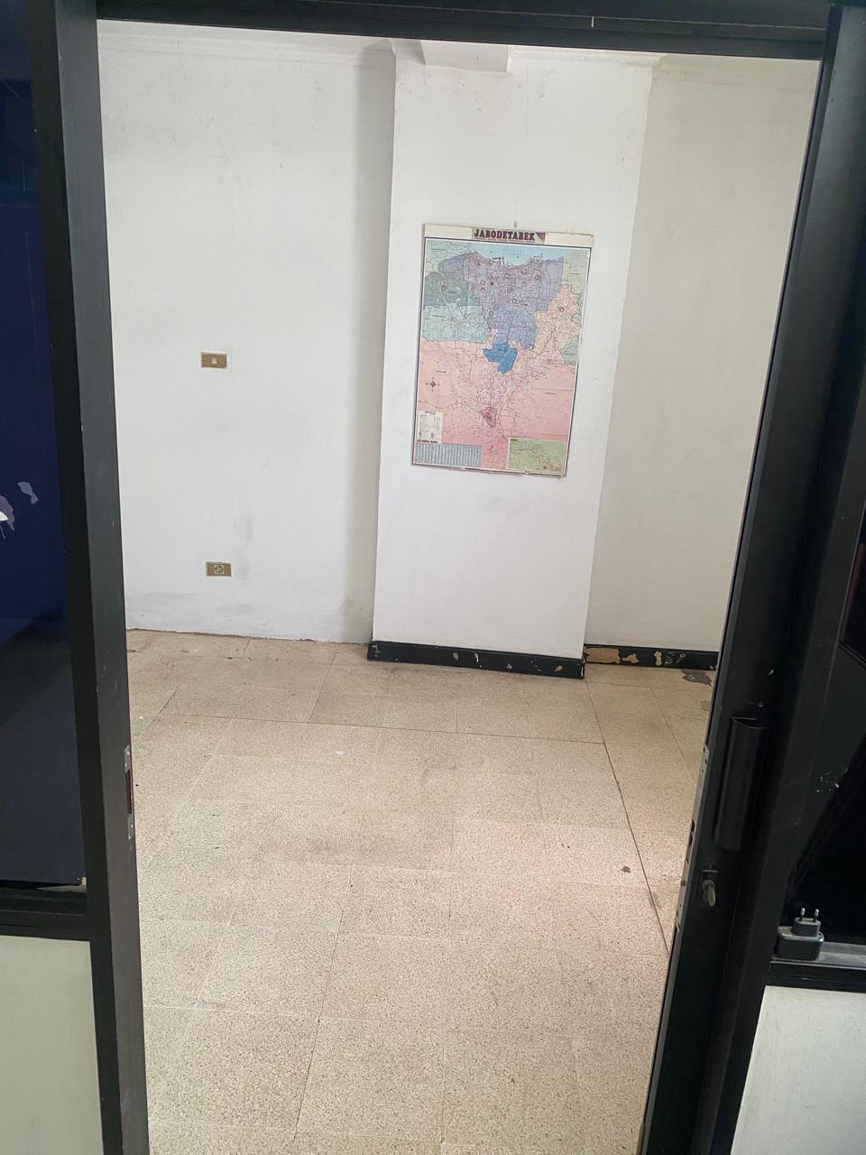 Sewa office space di Cikini Raya, Menteng, Jakarta Pusat