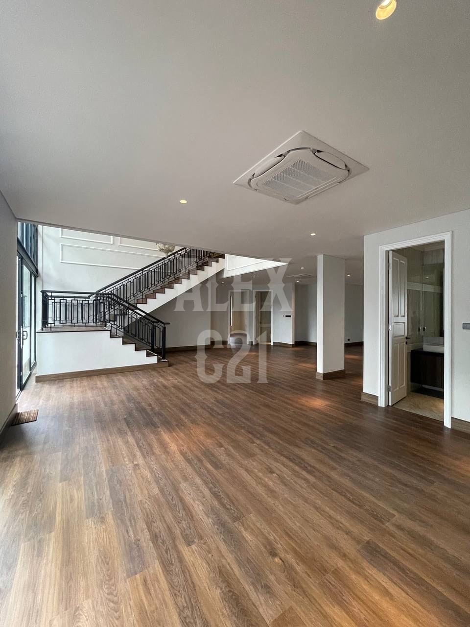 JUAL KEBAYORAN BARU - SENOPATI AMERICAN CLASSIC HOUSE NEWLY