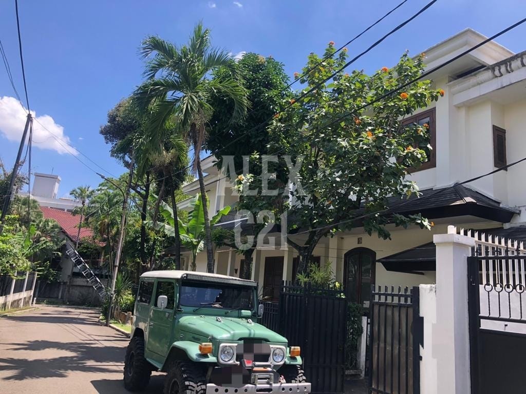 Jual rumah Patra Kuningan, Komplek Menteri Rasuna Said, Kuningan