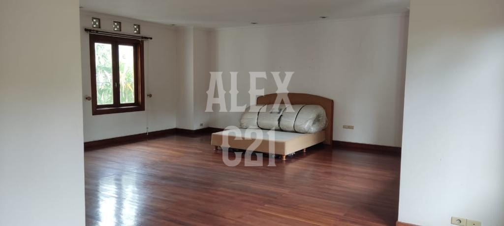 Jual rumah Patra Kuningan, Komplek Menteri Rasuna Said, Kuningan