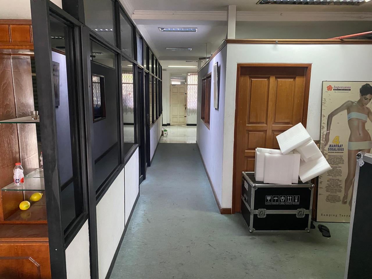 Sewa office space di Cikini Raya, Menteng, Jakarta Pusat