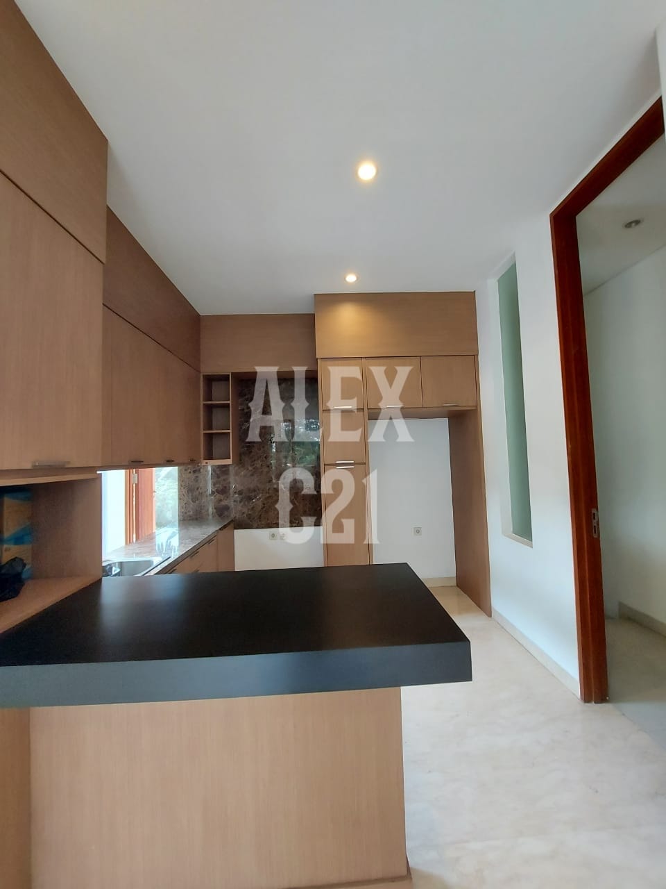 For sale Rumah mewah Desain modern tropis Area Kuningan, Jakarta