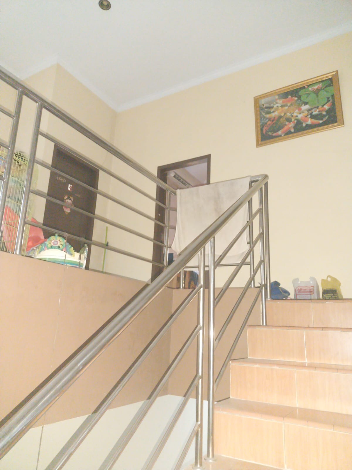 Jual rumah hook komplek di Poris Taman Jaya, Cipondoh Makmur