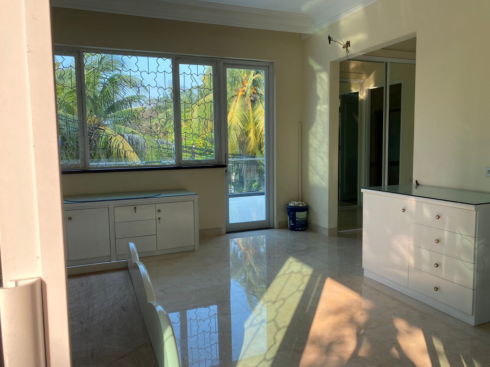 Jual/Sewa rumah mewah di Pantai Kuta V, Ancol Timur, Pademangan