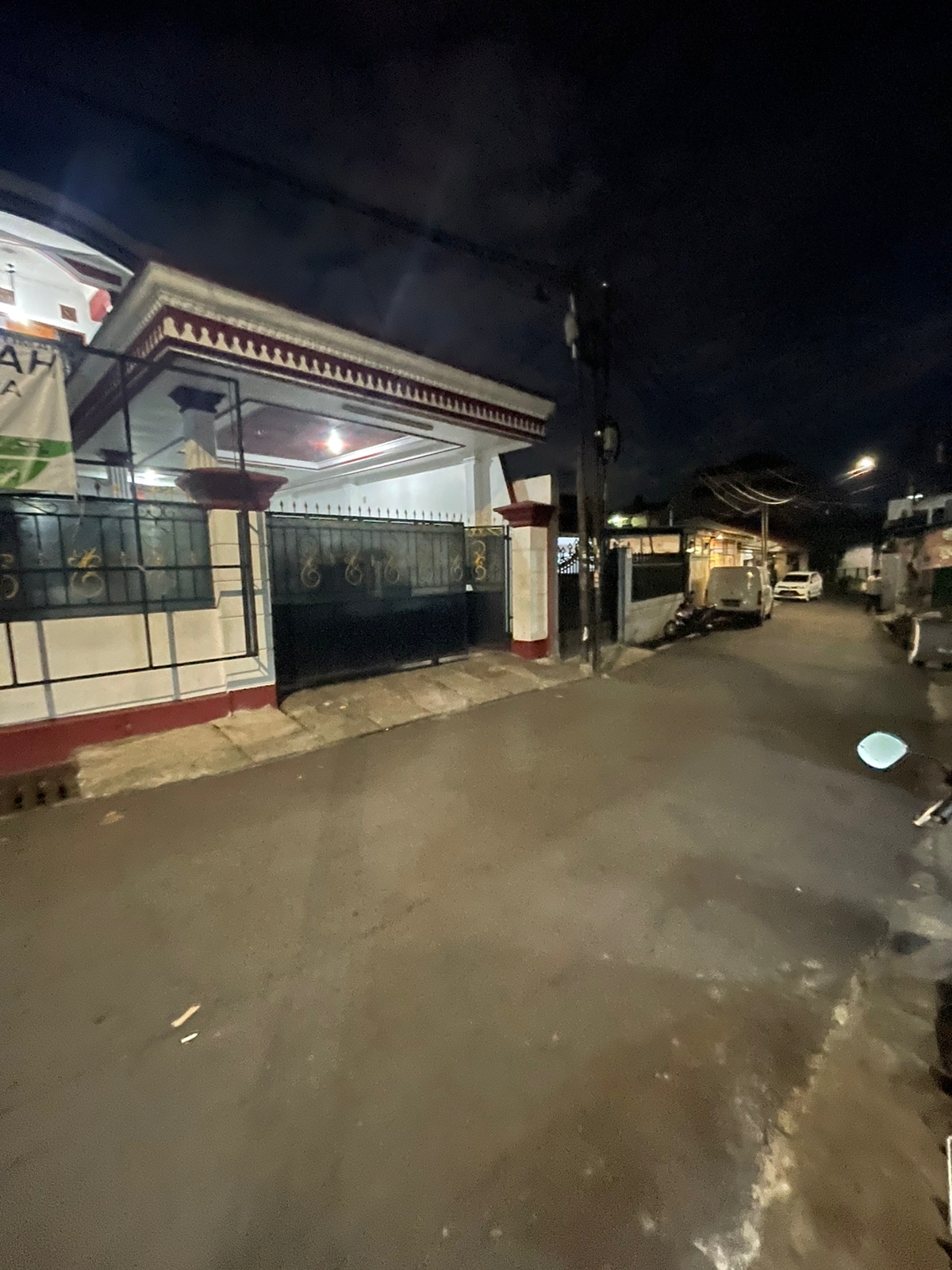 Jual Rumah strategis di Ee Sukabumi Utara, Kebon Jeruk, Jakbar