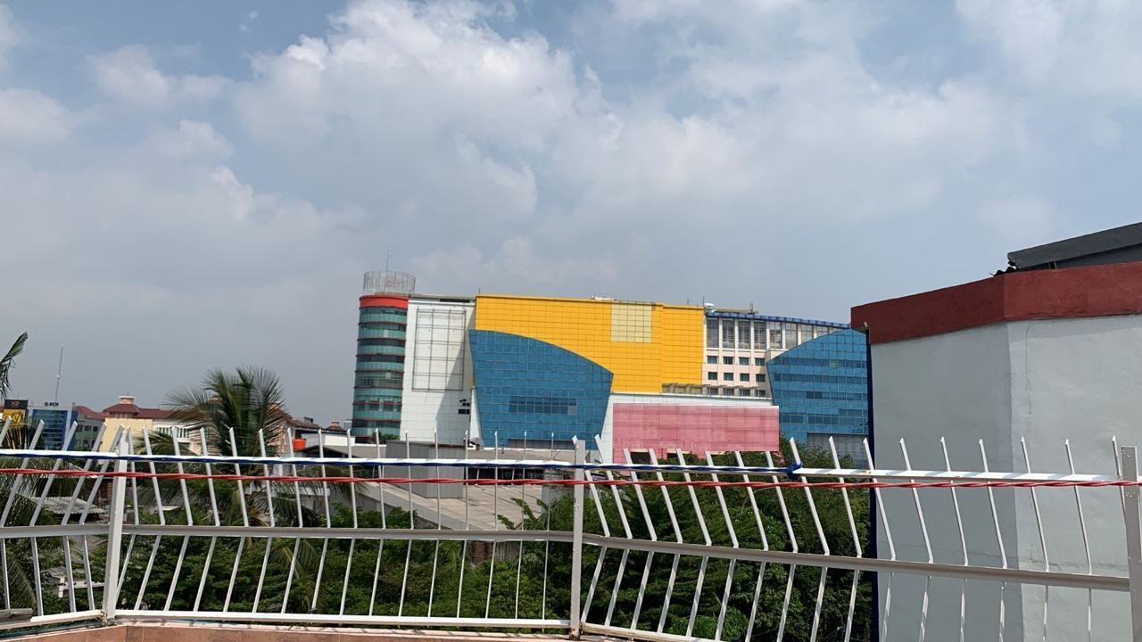 Sewa ruko komplek hook di Pademangan Barat, Jakarta Utara