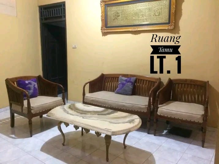 BU Rumah 2Lt hook murah 1,1m Cash only di Mekarsari Ciamnggis