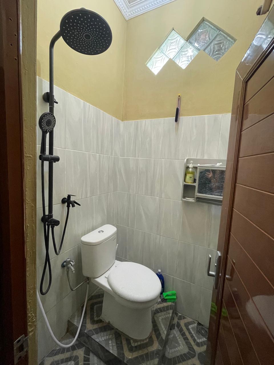 Rumah bagus dan lingkungan nyaman di Cilangkap Jakarta Timur