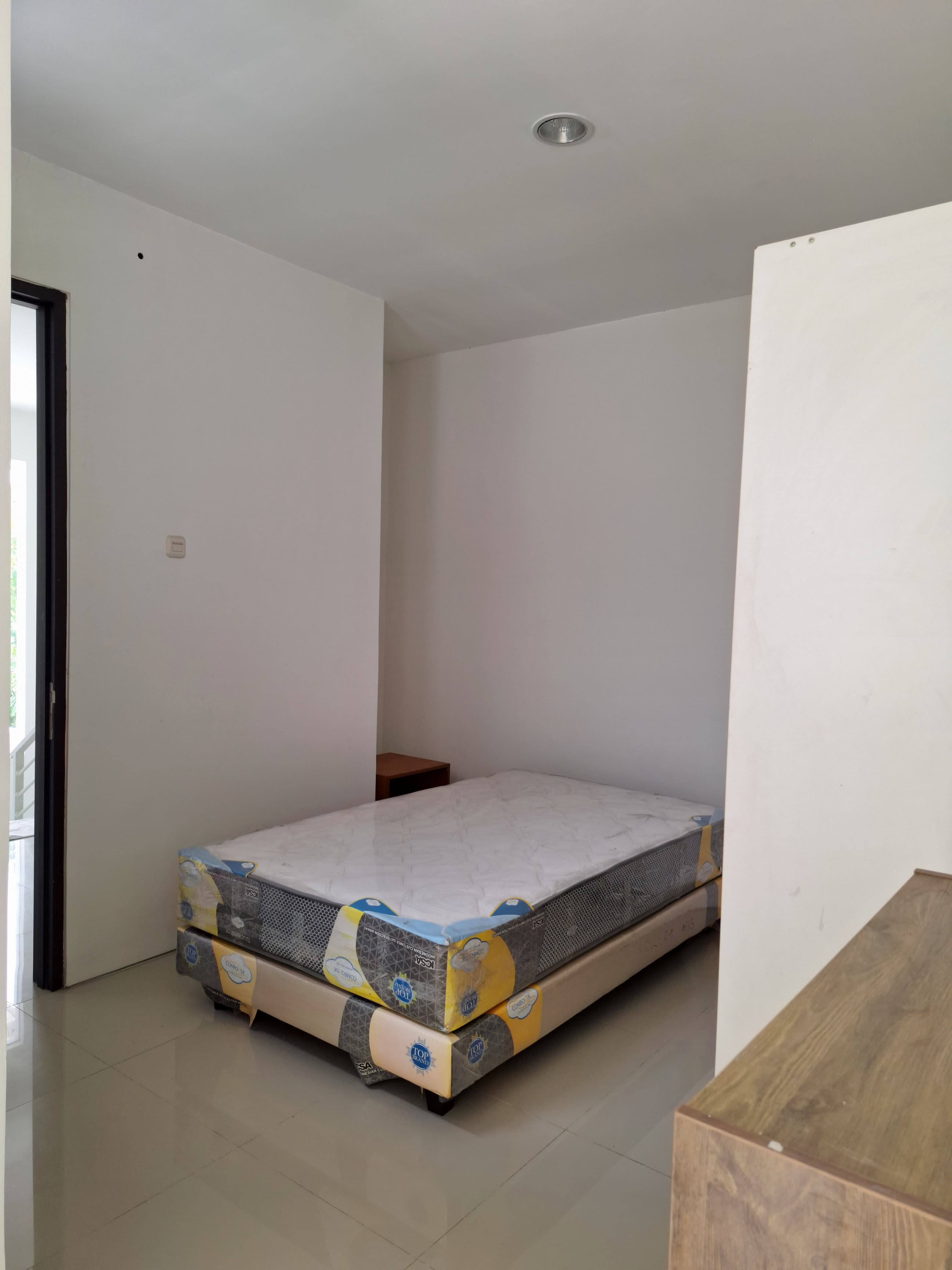 JUAL DE CASA RESIDENCE LAKARSANTRI, SURABAYA rumah baru