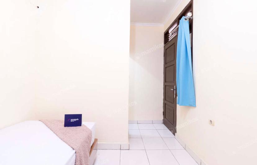 Jual rumah kost 24 kamar di Cipayung, Setu, Jakarta Timur