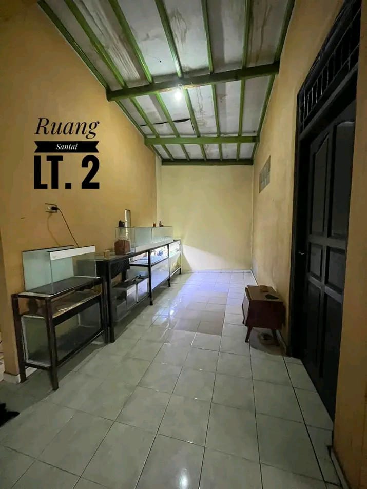 BU Rumah 2Lt hook murah 1,1m Cash only di Mekarsari Ciamnggis