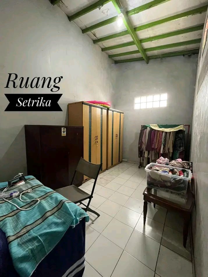 BU Rumah 2Lt hook murah 1,1m Cash only di Mekarsari Ciamnggis