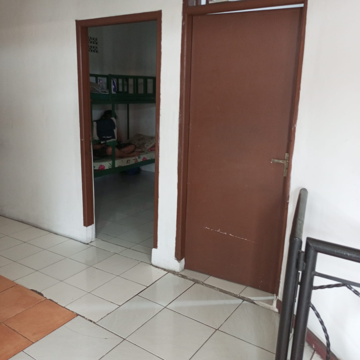 Rumah murah 2 Lt Bungur Raya Harjamukti Cimanggis Depok