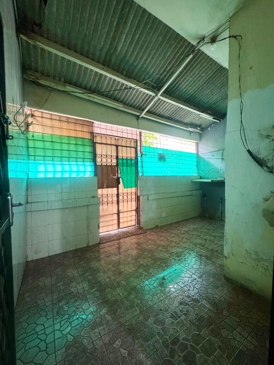 Jual Rumah di Empang Bahagia Gang VI, Jelambar, Jakarta Barat