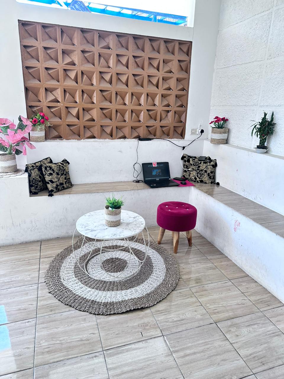 Dijual Hunian dalam komplek asri di Mandalajati Bandung