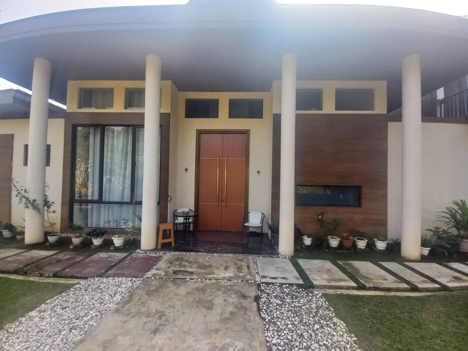 Jual Villa Mewah di Vimala Hills