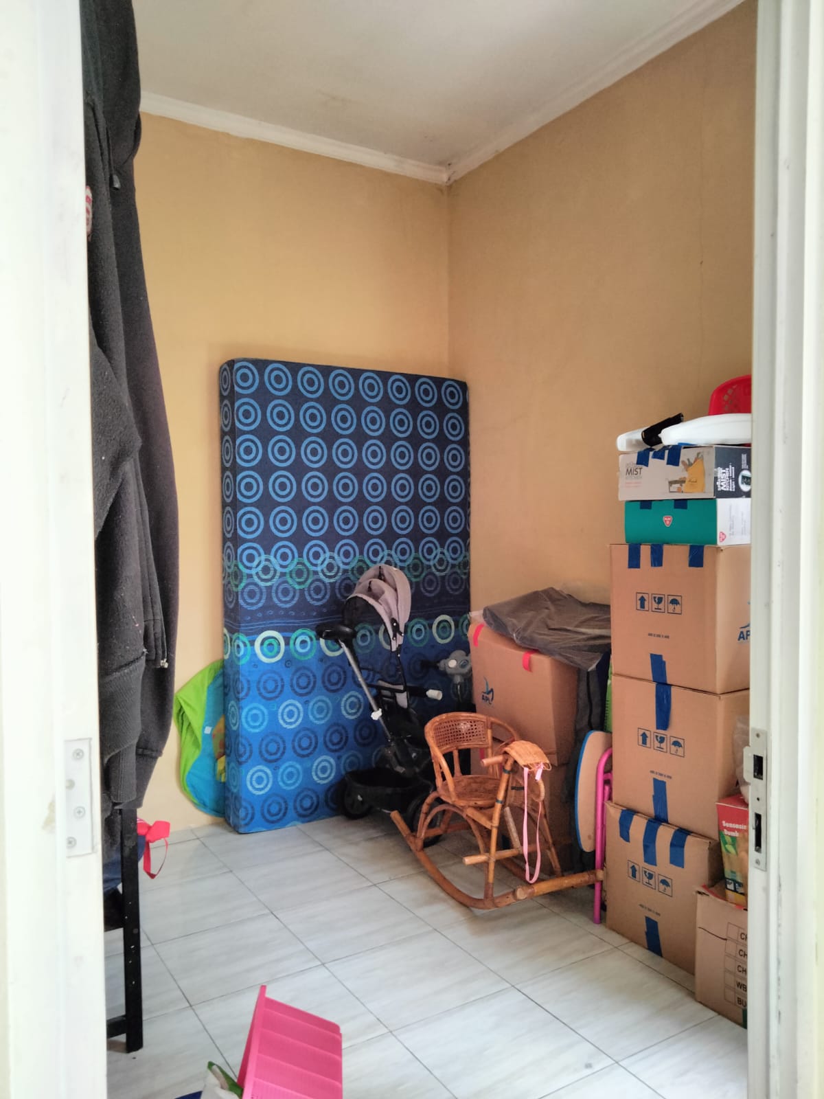 Rumah murah cash atau take over di desa Pamijahan Plumbon