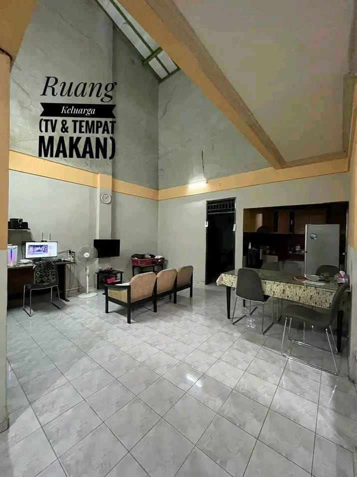 BU Rumah 2Lt hook murah 1,1m Cash only di Mekarsari Ciamnggis
