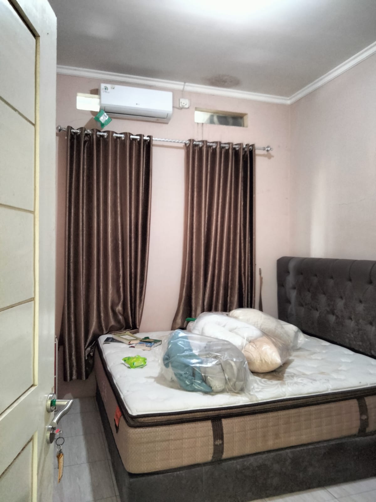 Rumah murah cash atau take over di desa Pamijahan Plumbon