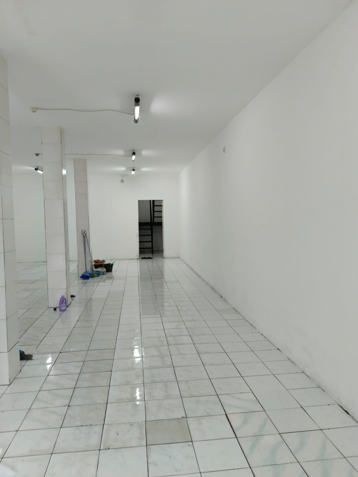 Jual ruko 2 lantai di Johar Baru, Jakarta Pusat