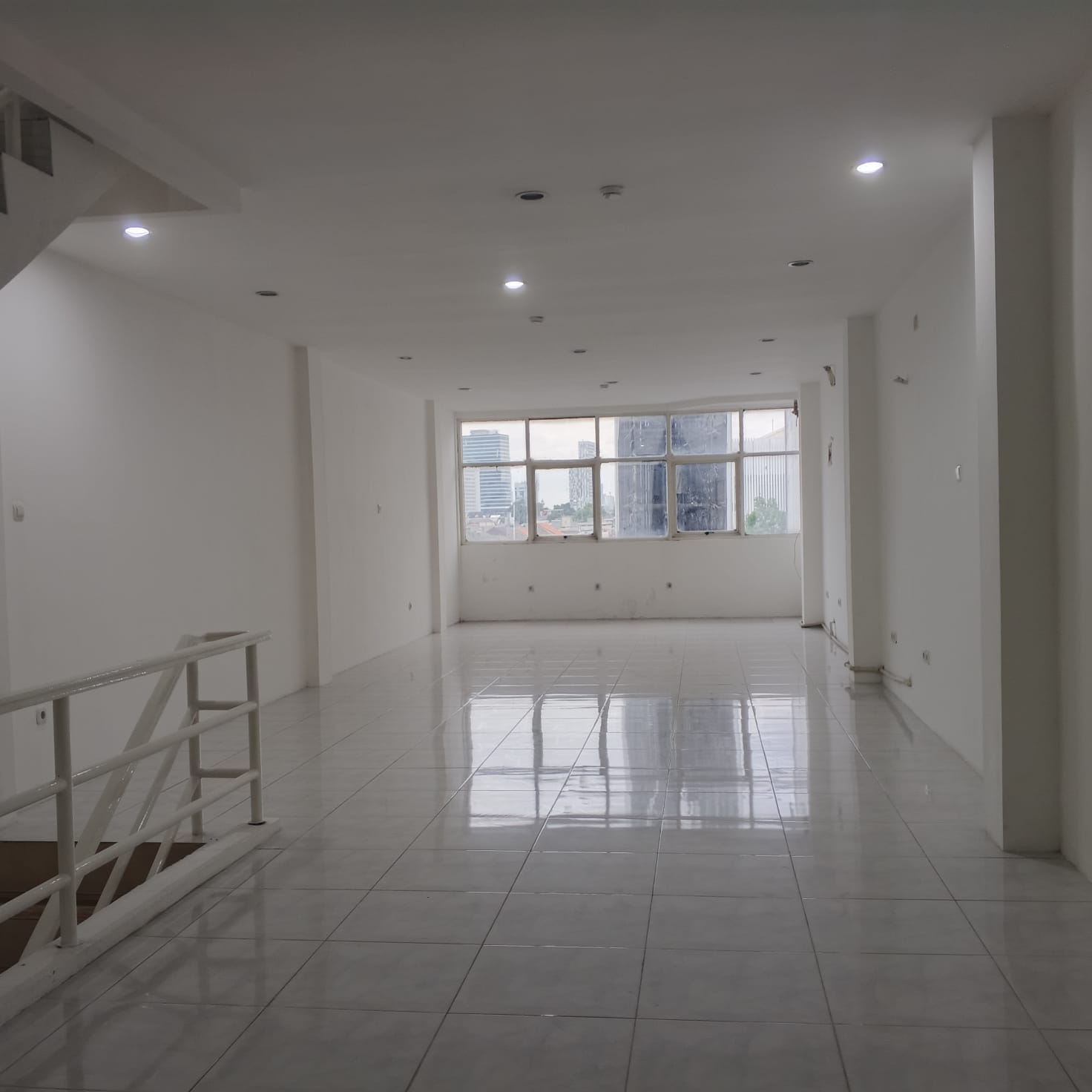 Jual ruko komplek di Mampang Prapatan, Jakarta Selatan