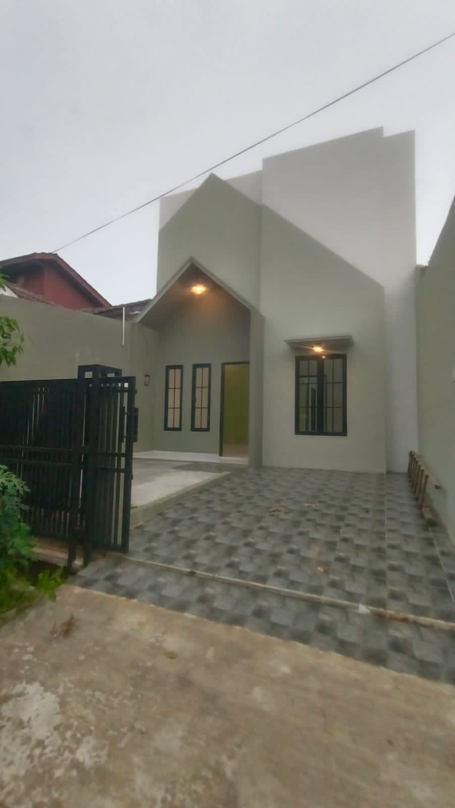 Jual Rumah siap huni di Bekasi Timur Regency Blok F, Bekasi Timu