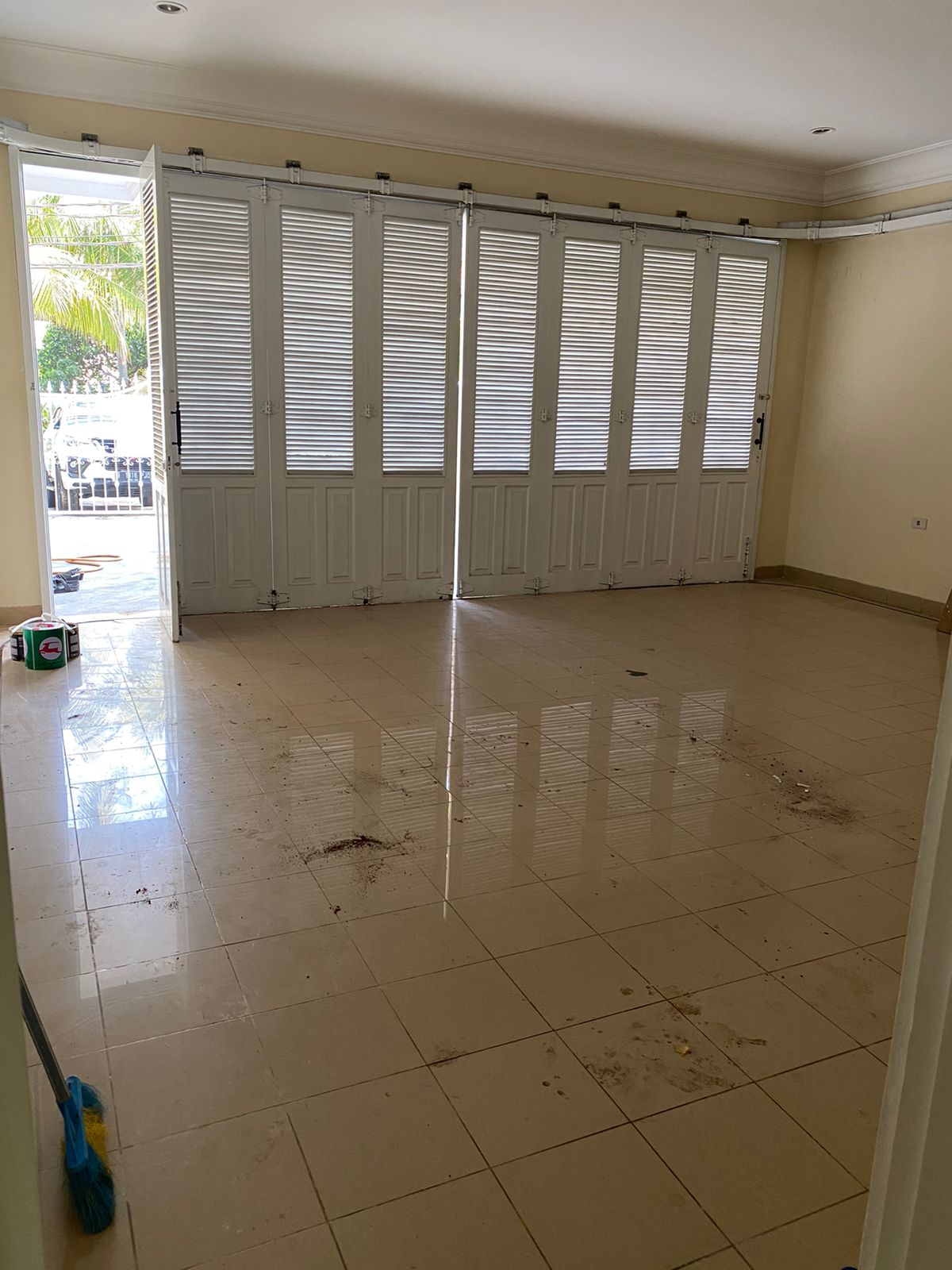 Jual/Sewa rumah mewah di Pantai Kuta V, Ancol Timur, Pademangan