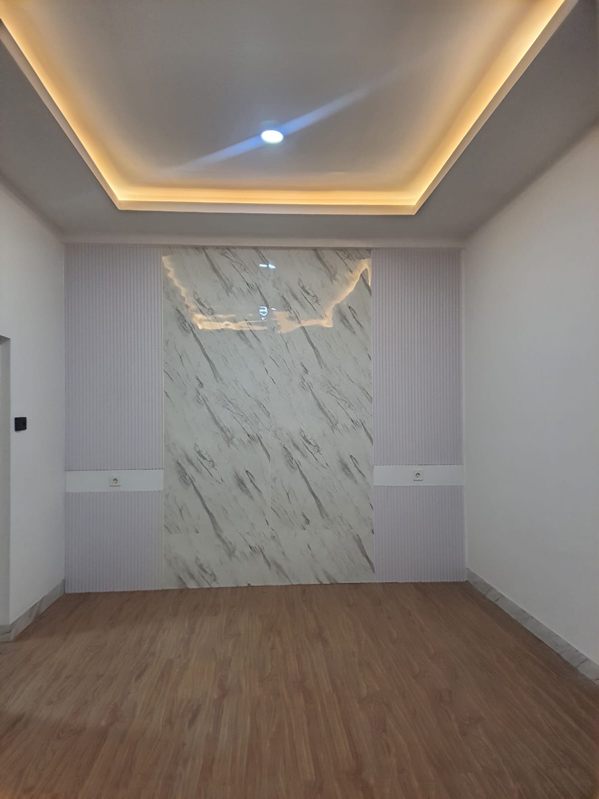 JUAL Rumah 2Lt SHM di CitraLand - Taman Puspa Raya., Surabaya