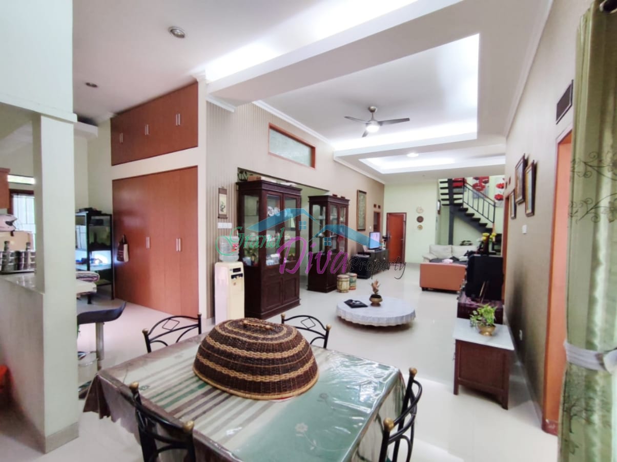 RUMAH DI PERUM PULO PERMATASARI GALAXY BEKASI