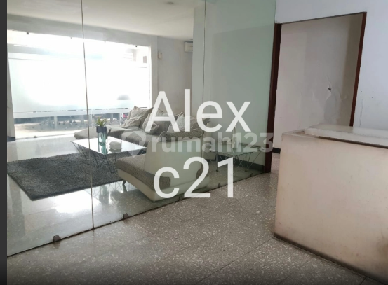 Jual rumah di Kemang, Mampang Prapatan, Jakarta Selatan