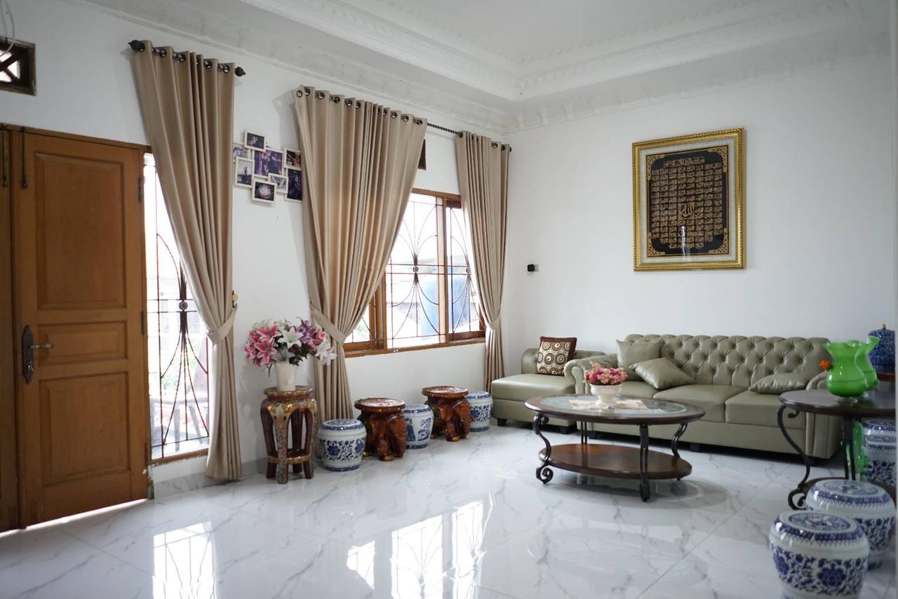 Jual Rumah strategis di Ee Sukabumi Utara, Kebon Jeruk, Jakarta