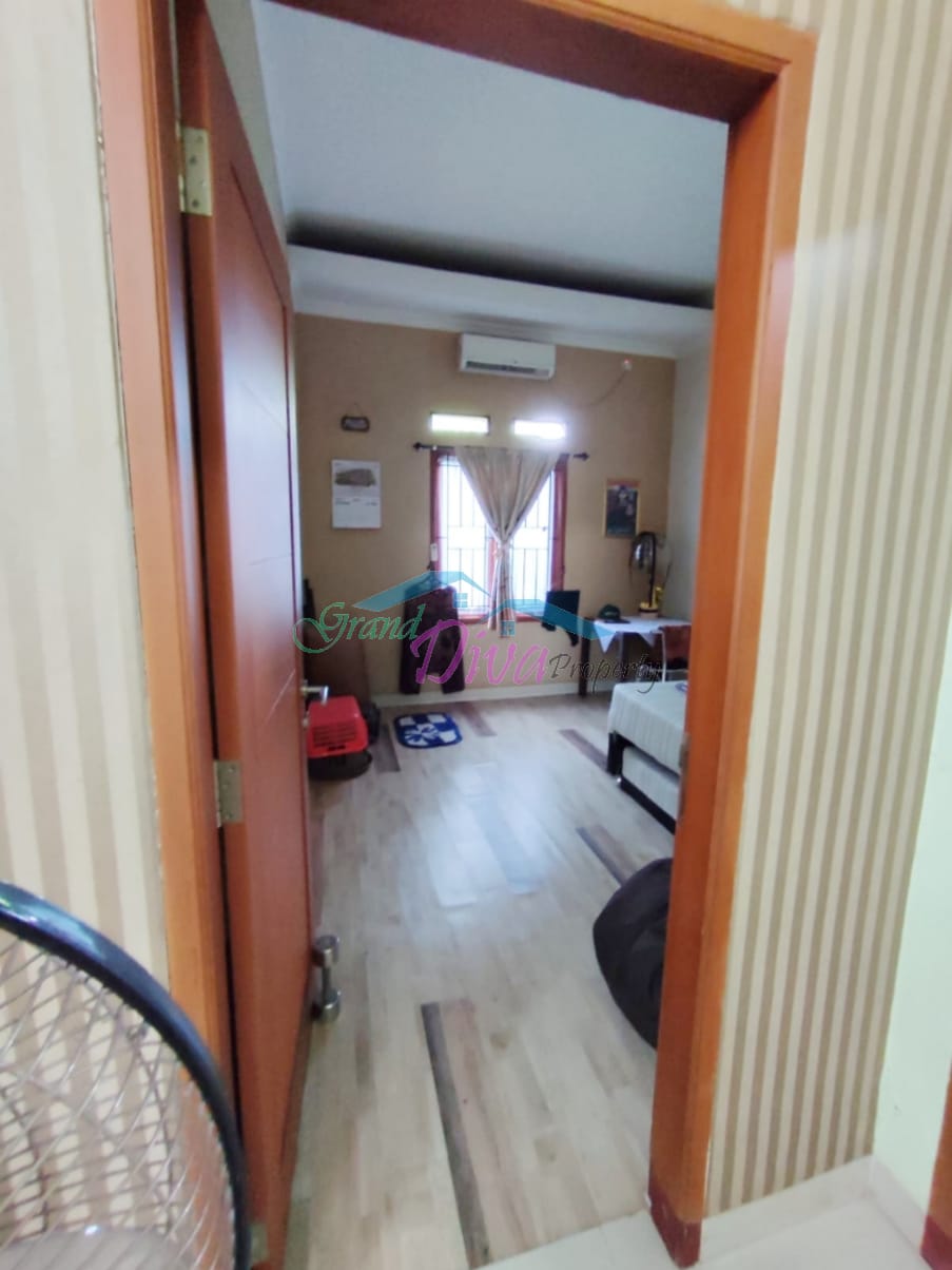 RUMAH DI PERUM PULO PERMATASARI GALAXY BEKASI
