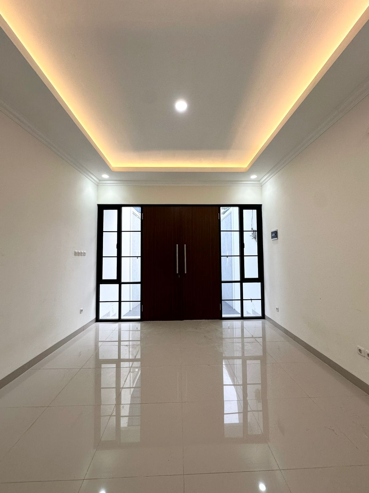 Jual Rumah baru Kelapa Dua, Kebon Jeruk, Jakarta Barat