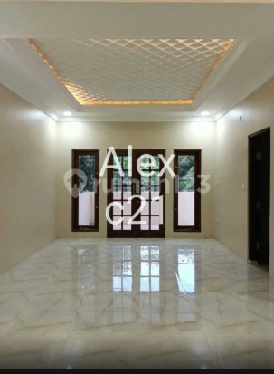 Jual rumah tinggal atau untuk Kantor di Cipete, Jakarta Selatan