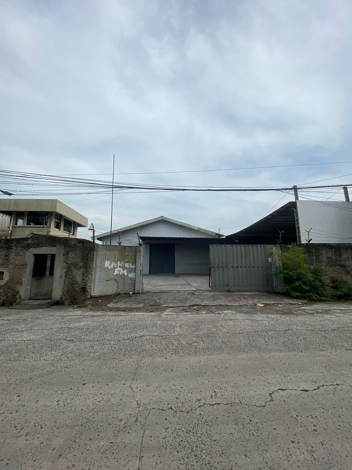 Sewa Gudang di Kapuk Kamal Raya, Kamal Muara. Penjaringan