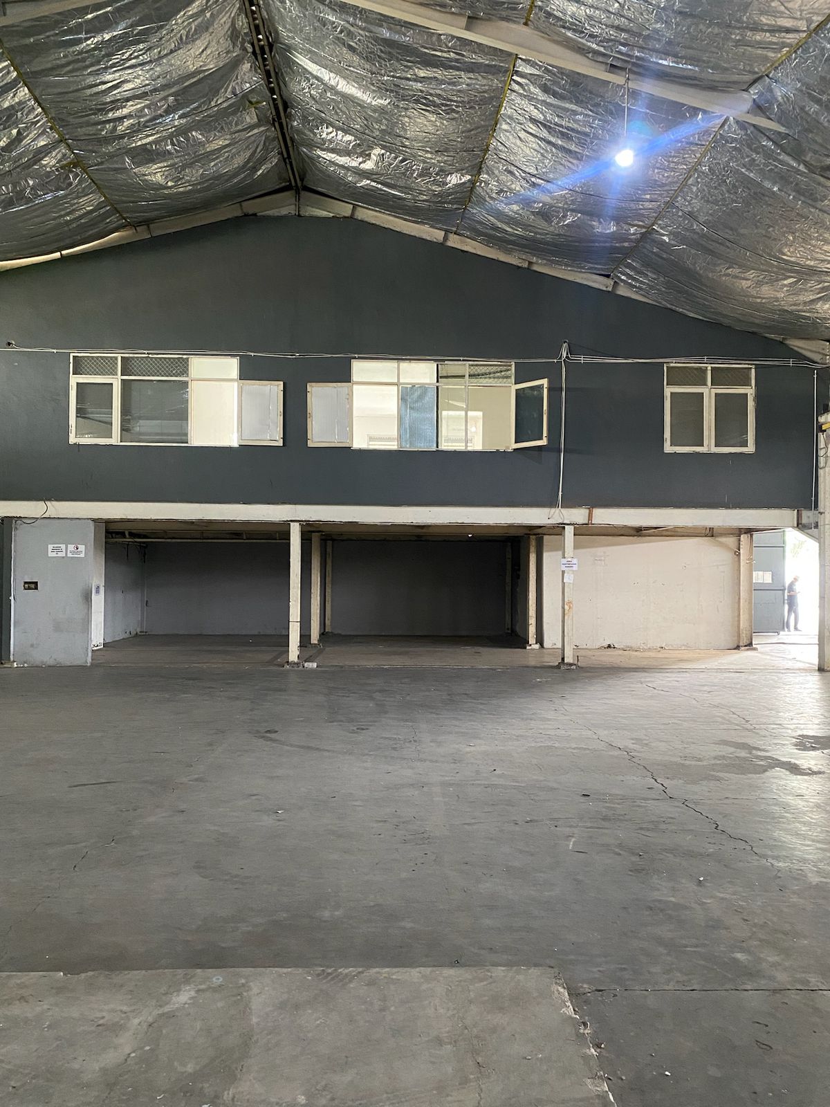 Sewa Gudang di Kapuk Kamal Raya, Kamal Muara. Penjaringan