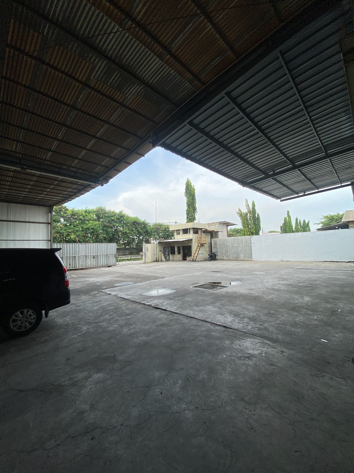 Sewa Gudang di Kapuk Kamal Raya, Kamal Muara. Penjaringan