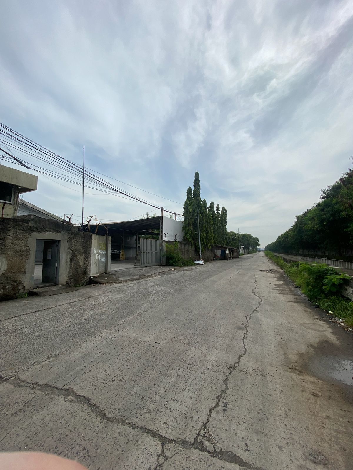 Sewa Gudang di Kapuk Kamal Raya, Kamal Muara. Penjaringan